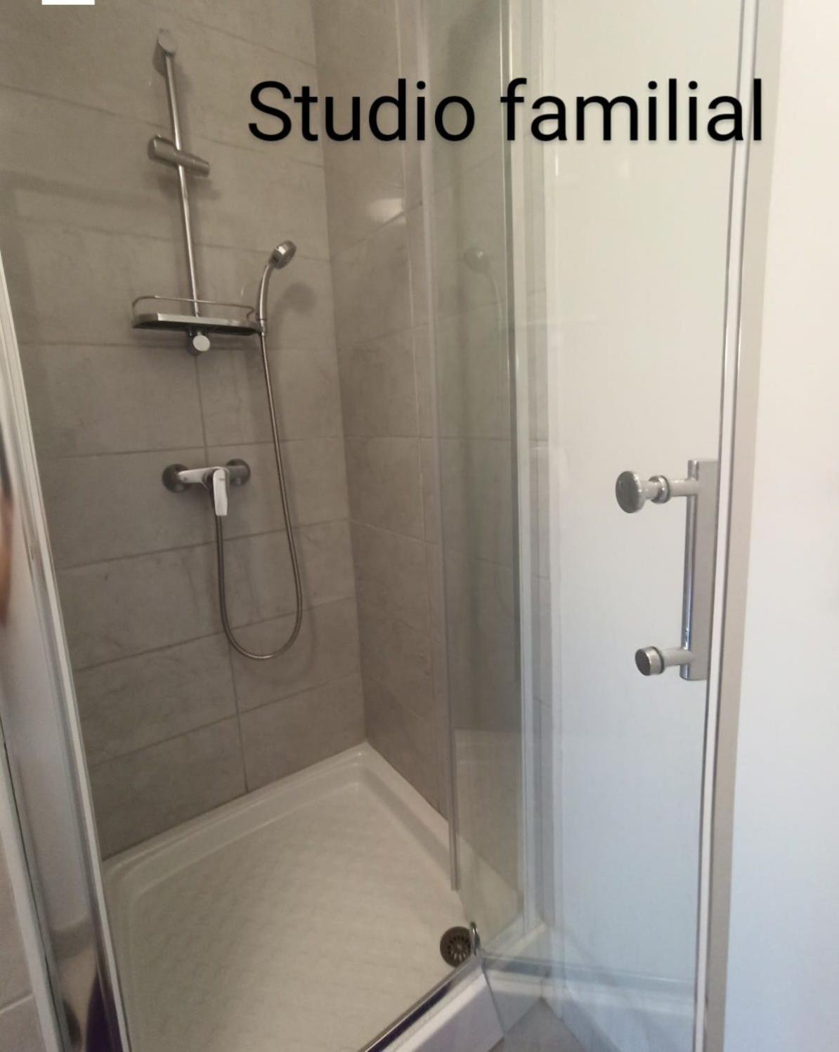 Studio Quietude แซงเตกูลฟ์ ภายนอก รูปภาพ