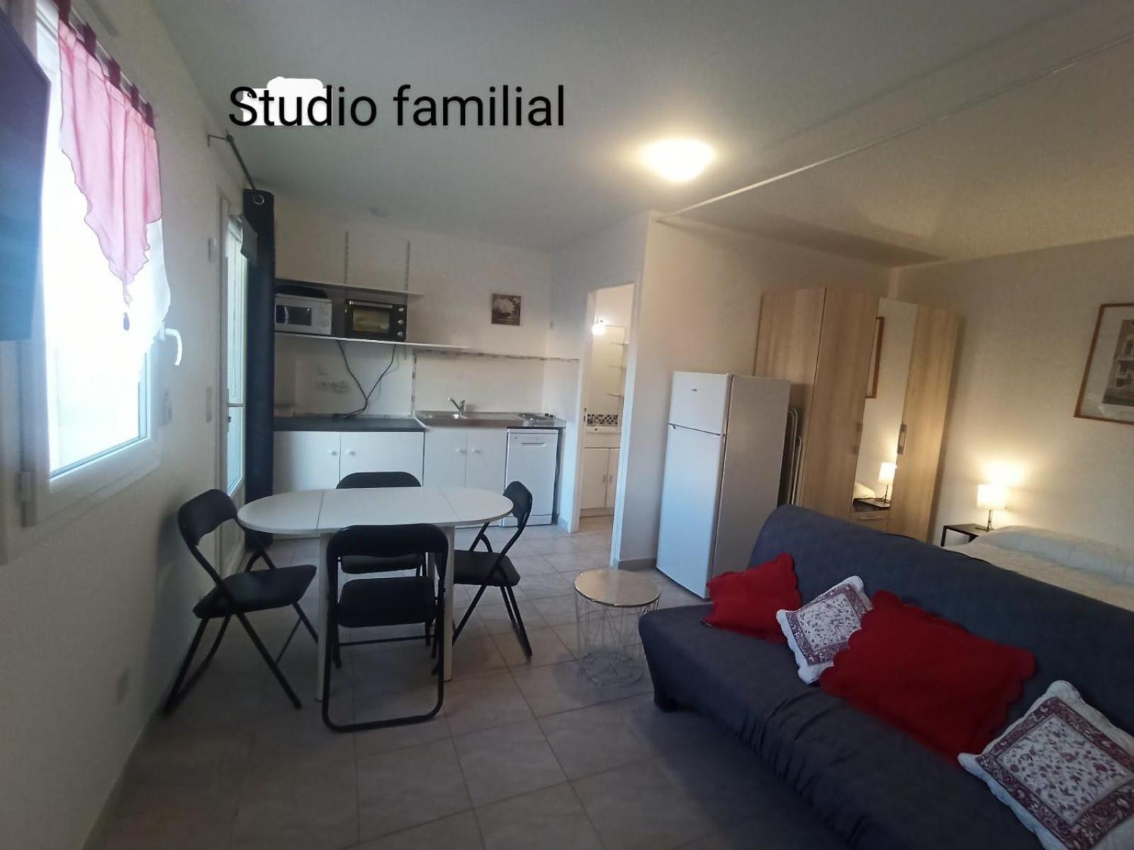 Studio Quietude แซงเตกูลฟ์ ภายนอก รูปภาพ